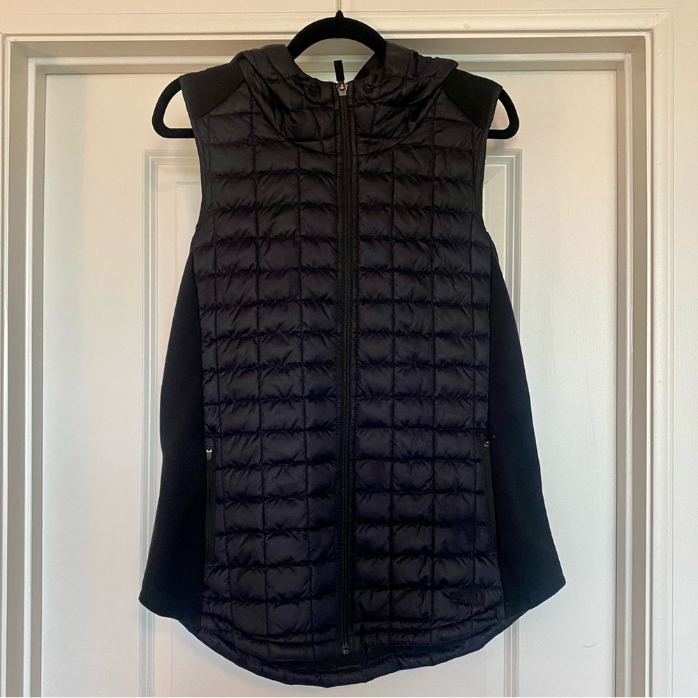 The North Face Women’s Thermoball Hooded Vest